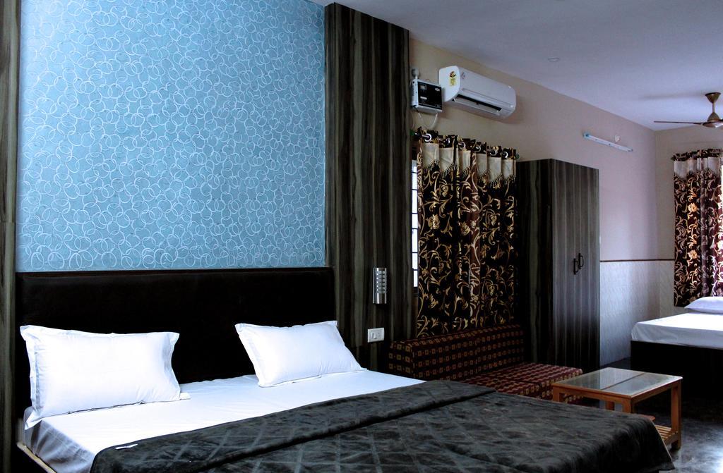 Vinodhara Guest House Mahábalípuram Pokoj fotografie